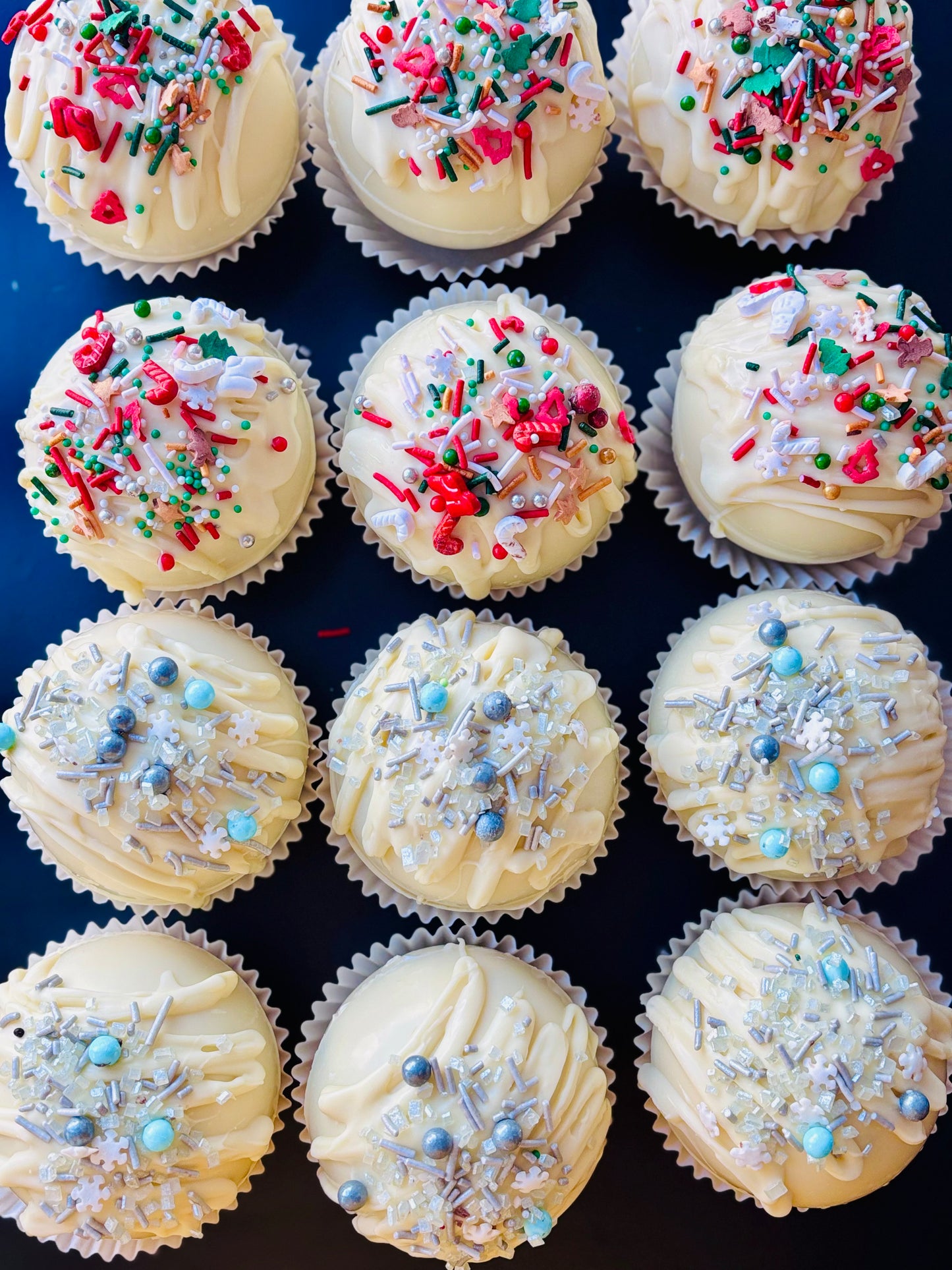Christmas Hot Chocolate Bombs